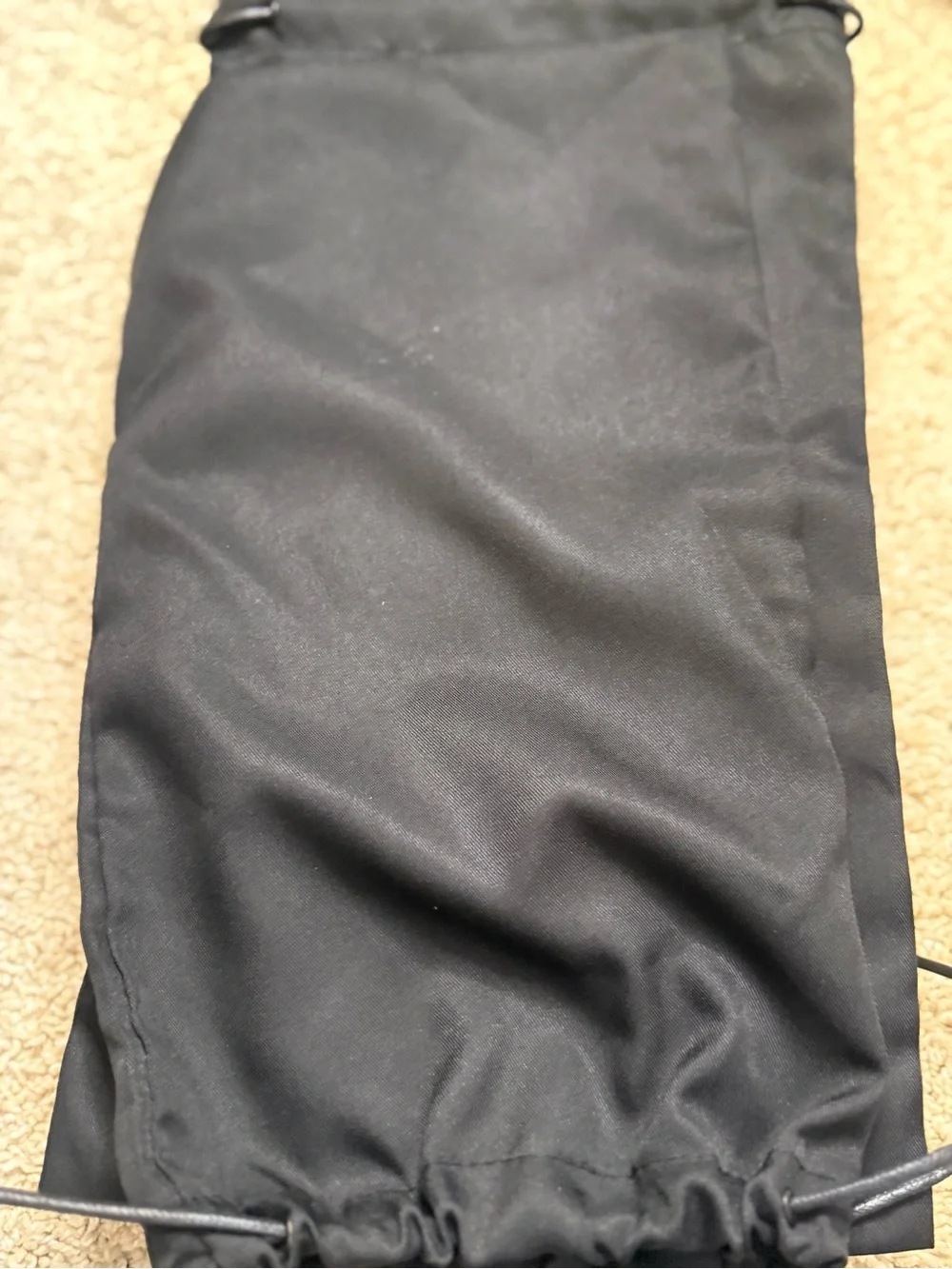 2 Givenchy Black Logo Cord Close Beauty Bags Matching